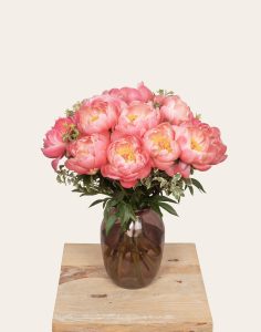 pack anniversaire bouquet de pivoines roses livraison Monsieur Marguerite comparateur bloomyrama