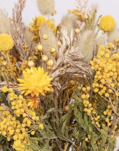Féerie bouquet jaune de fleurs séchées naturelles livraiosn monsieur marguerite comparaison bloomyrama